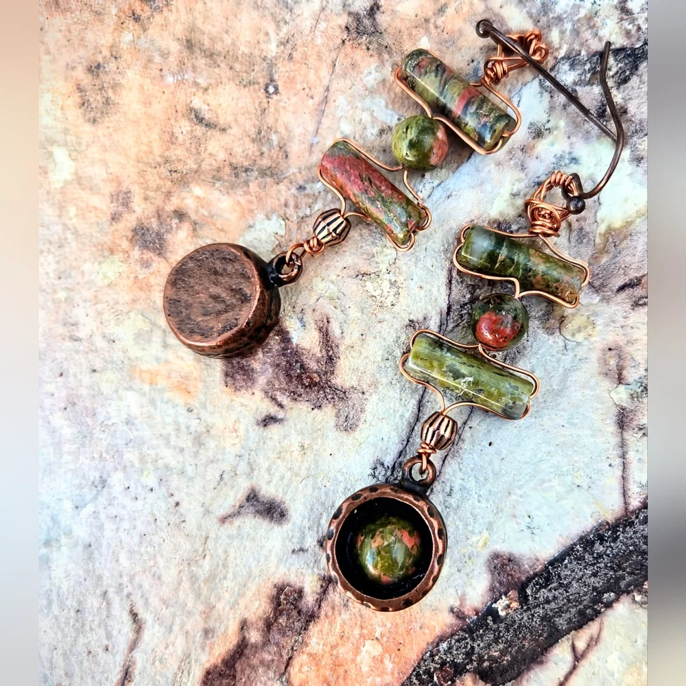 Celtic-inspired Natural Unakite In Handwired Bohemian Copper Artifact Earrings - Picture 5 of 10
